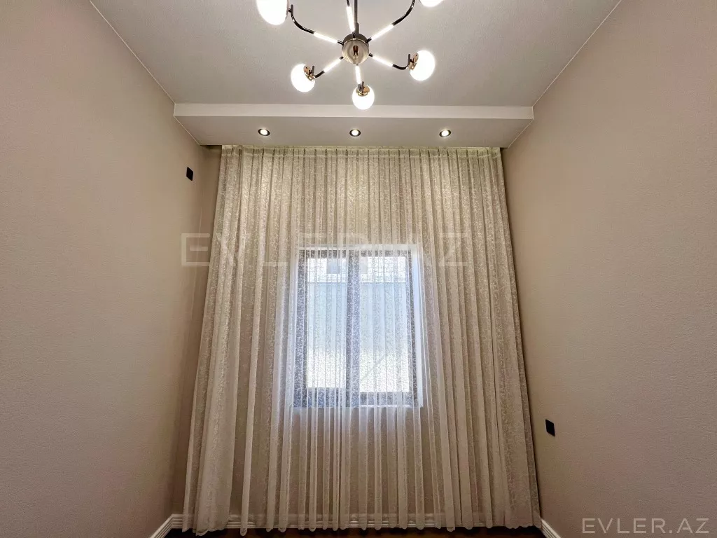 Satılır, həyət evi/villa