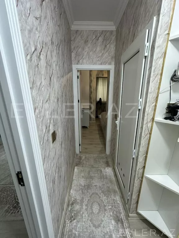 Satılır, köhnə tikili