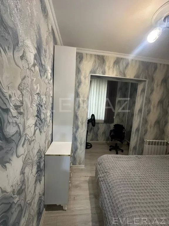 Satılır, köhnə tikili