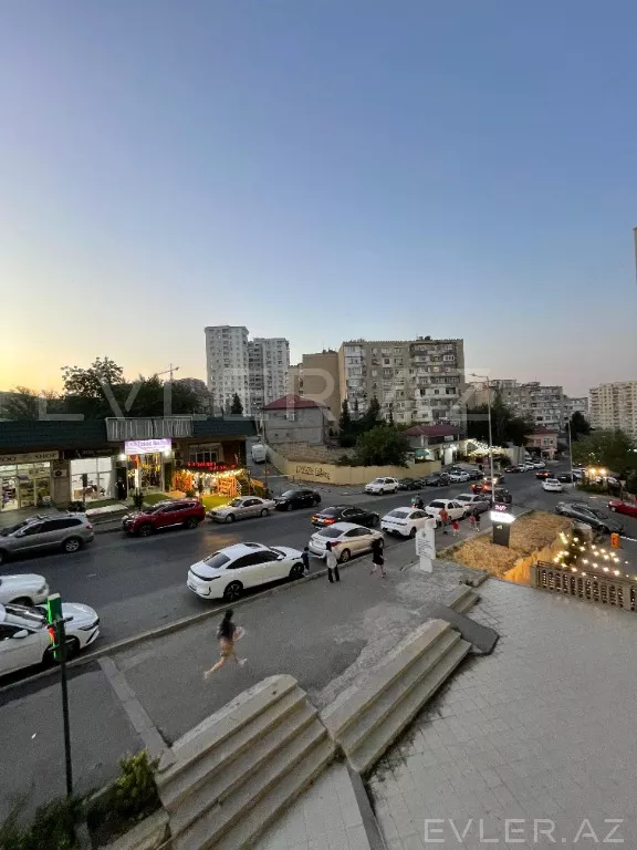 Satılır, yeni tikili