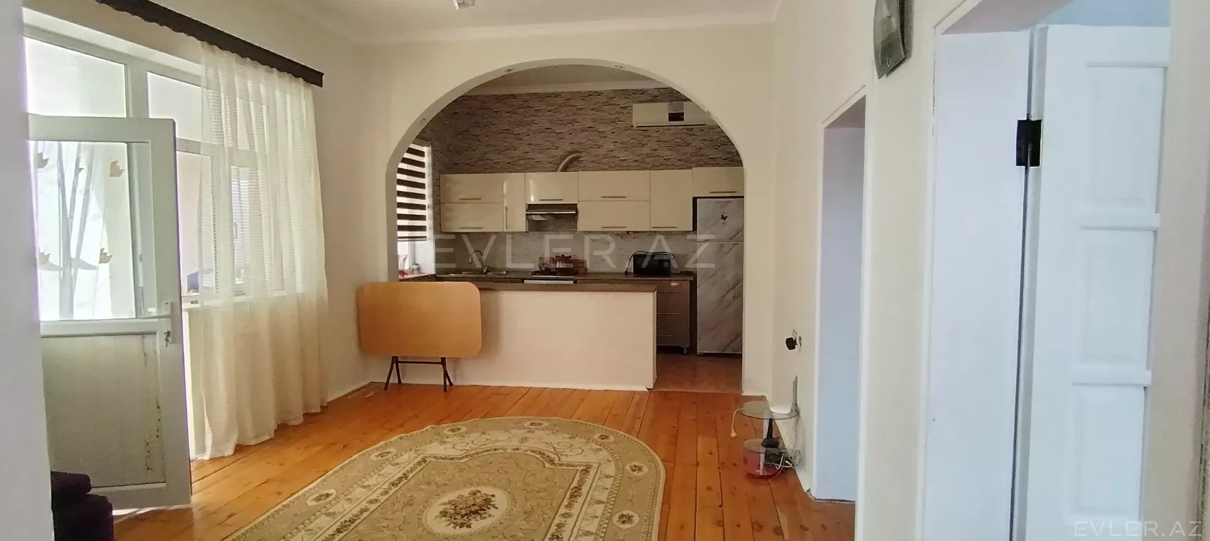 Satılır, həyət evi/villa