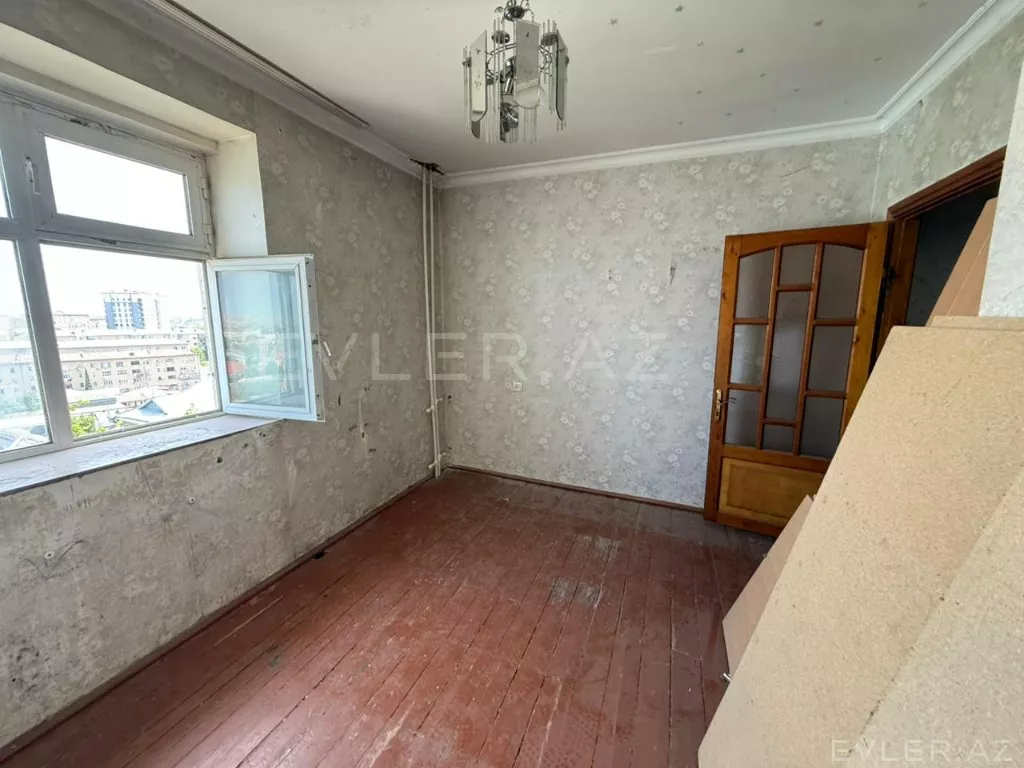 Satılır, köhnə tikili