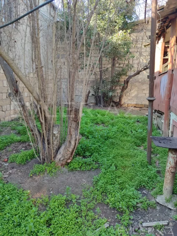 Satılır, həyət evi/villa
