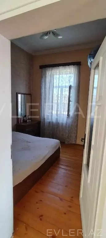 Satılır, həyət evi/villa