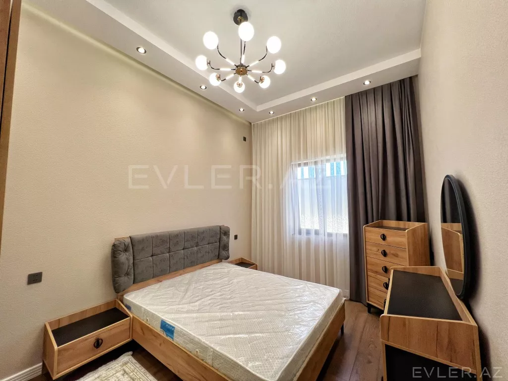 Satılır, həyət evi/villa