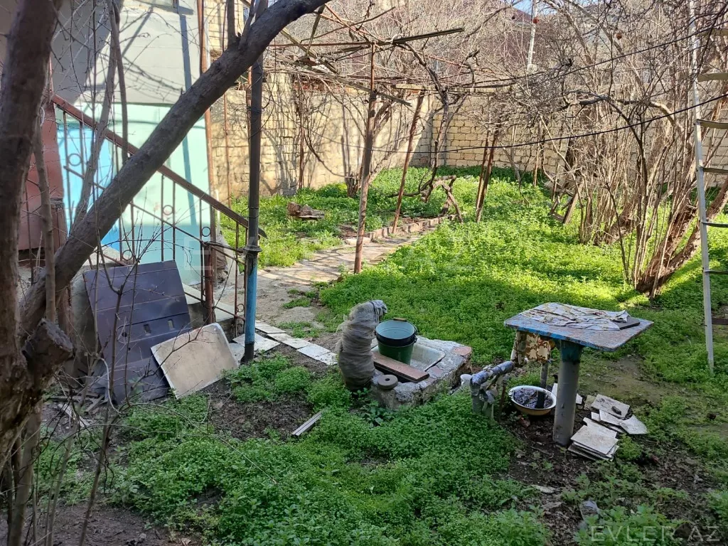 Satılır, həyət evi/villa