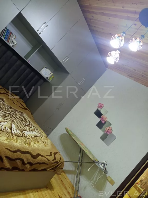 Satılır, həyət evi/villa