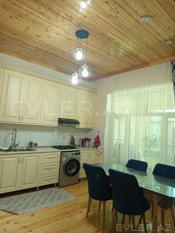Satılır, həyət evi/villa