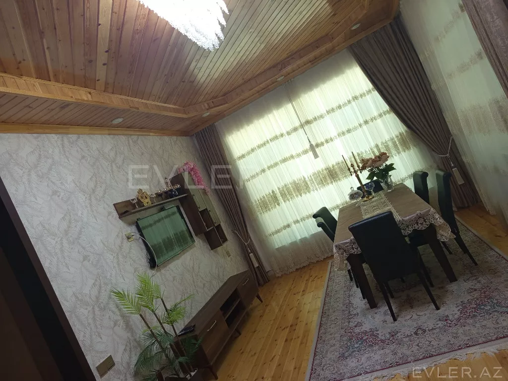 Satılır, həyət evi/villa
