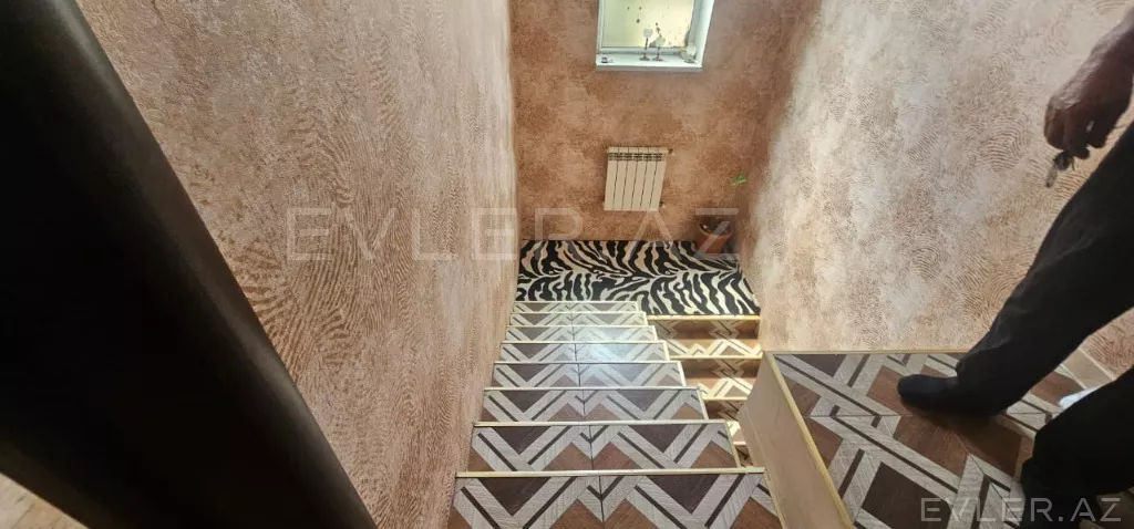 Satılır, həyət evi/villa