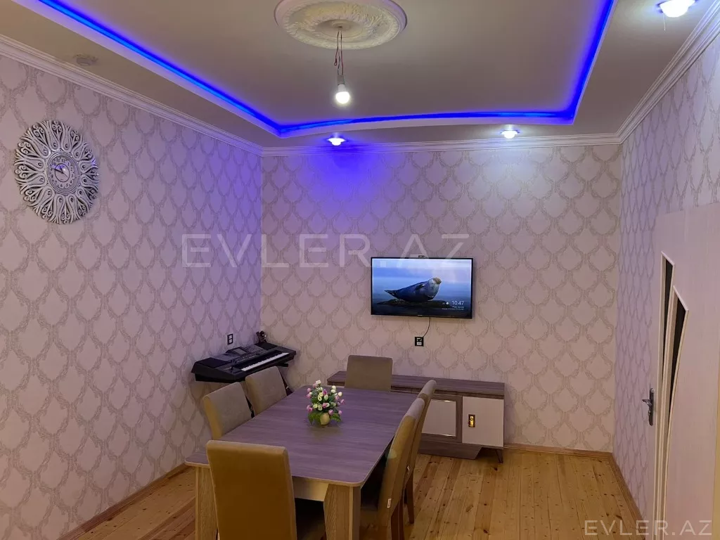 Satılır, həyət evi/villa