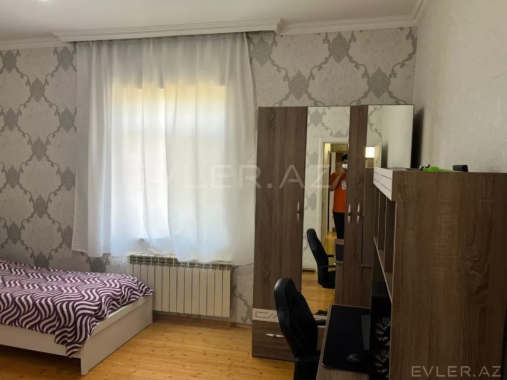 Satılır, həyət evi/villa