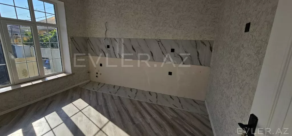 Satılır, həyət evi/villa