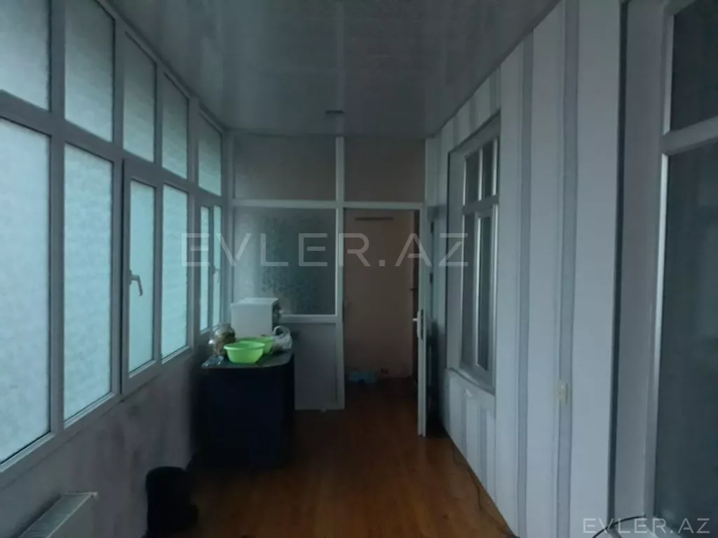 Satılır, həyət evi/villa