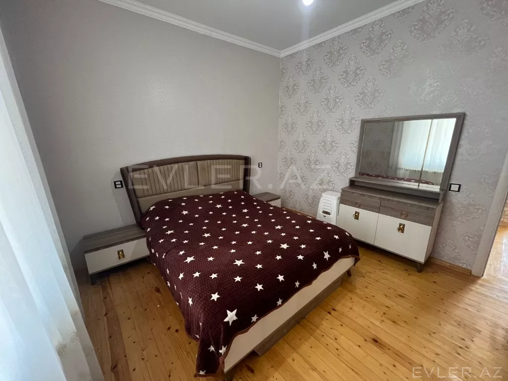 Satılır, həyət evi/villa
