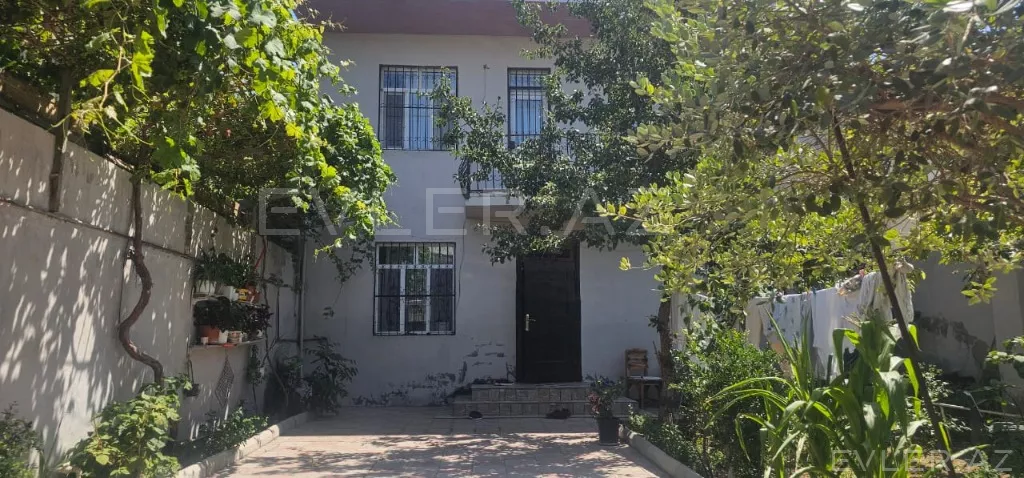 Satılır, həyət evi/villa