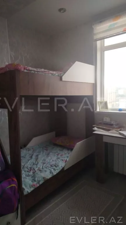 Satılır, yeni tikili
