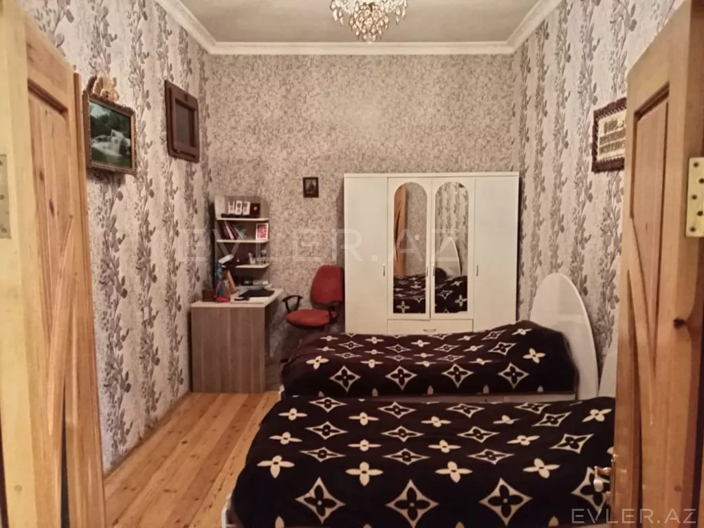 Satılır, həyət evi/villa