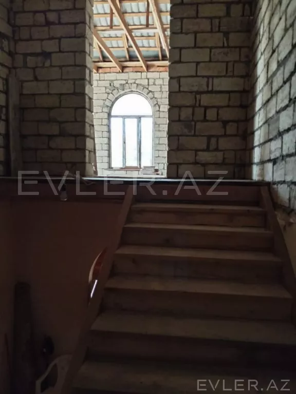 Satılır, həyət evi/villa
