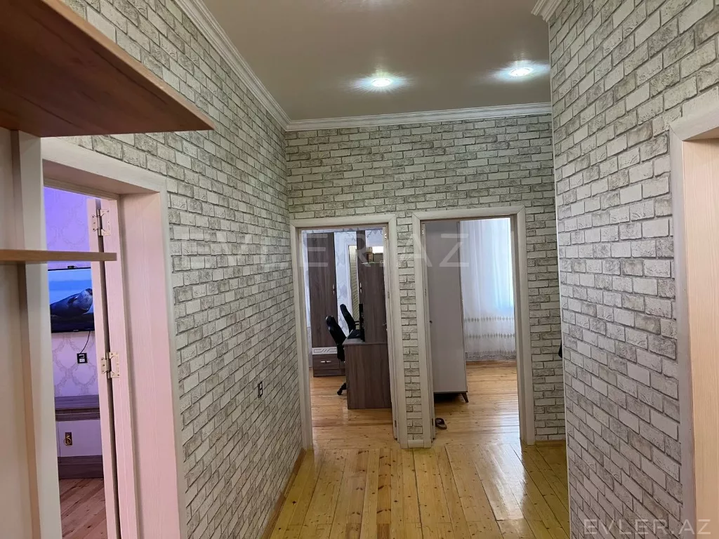 Satılır, həyət evi/villa