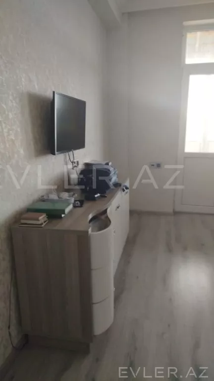 Satılır, yeni tikili