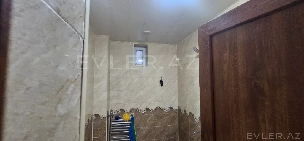 Satılır, həyət evi/villa