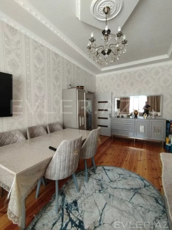 Satılır, həyət evi/villa