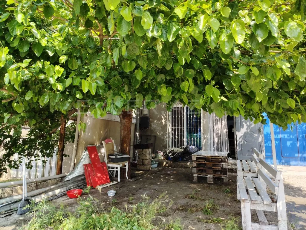 Satılır, həyət evi/villa