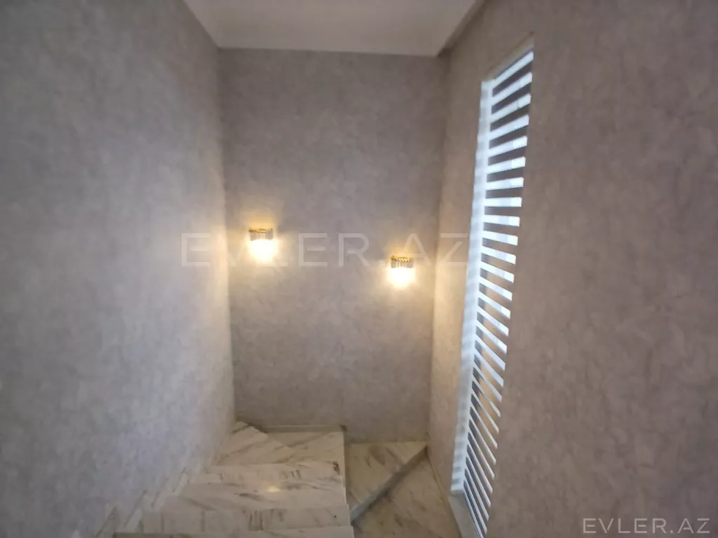 Satılır, həyət evi/villa