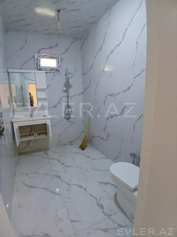 Satılır, həyət evi/villa
