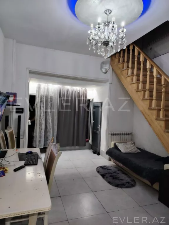 Satılır, həyət evi/villa