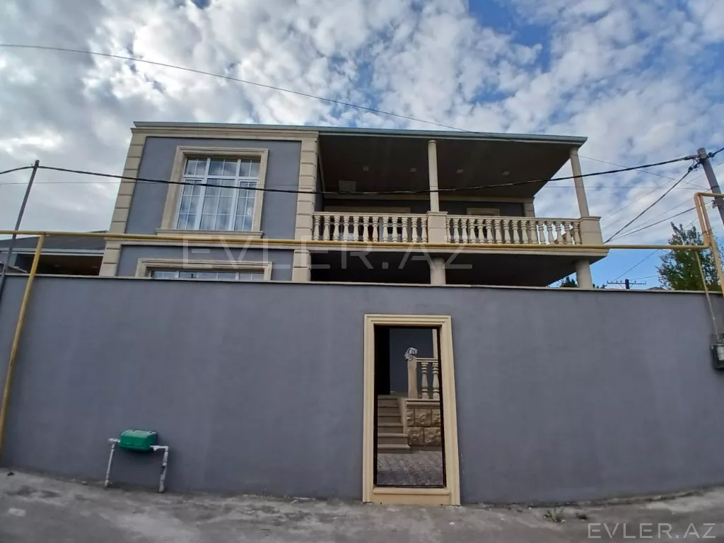 Satılır, həyət evi/villa