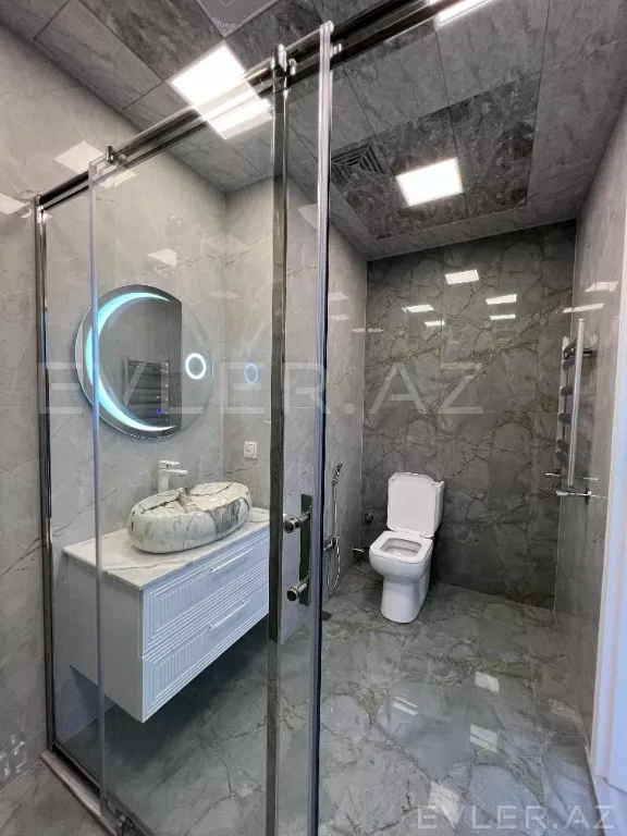 Satılır, yeni tikili