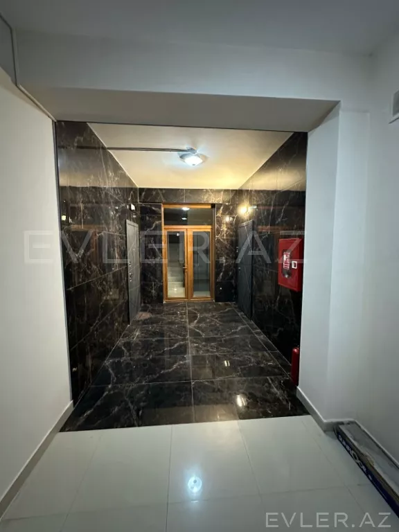 Satılır, yeni tikili