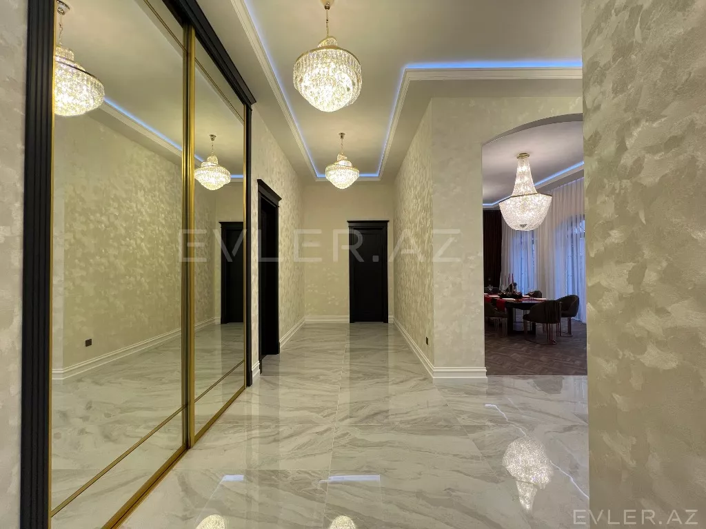 Satılır, həyət evi/villa