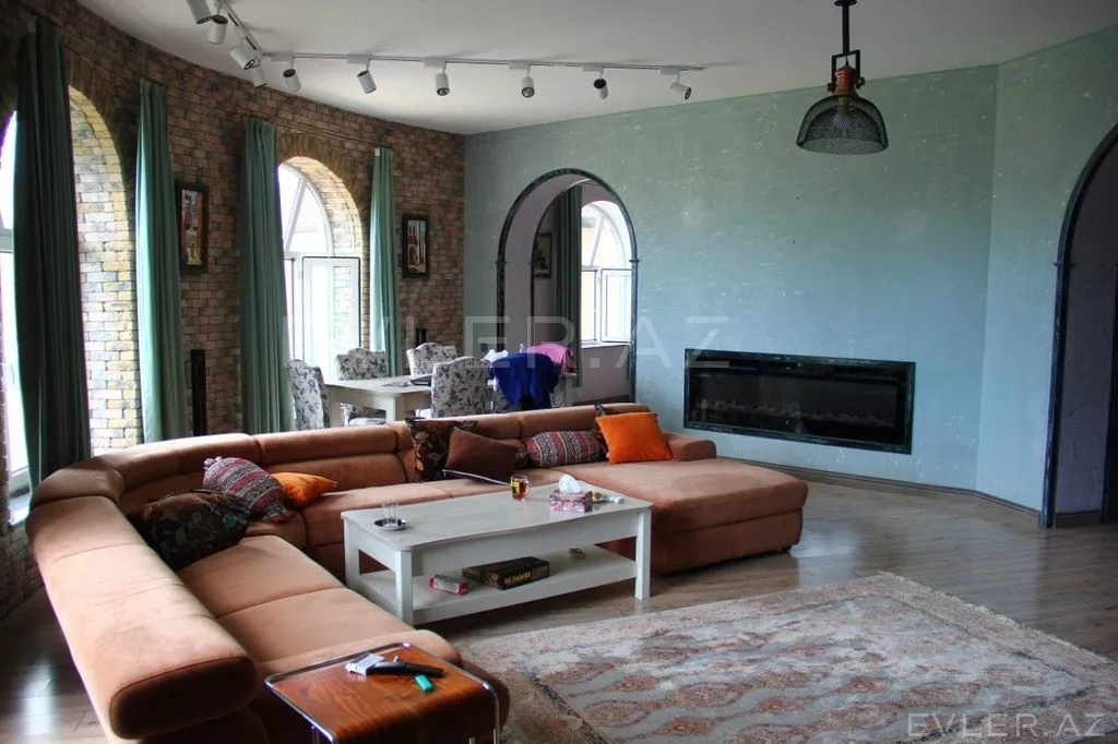 Satılır, həyət evi/villa