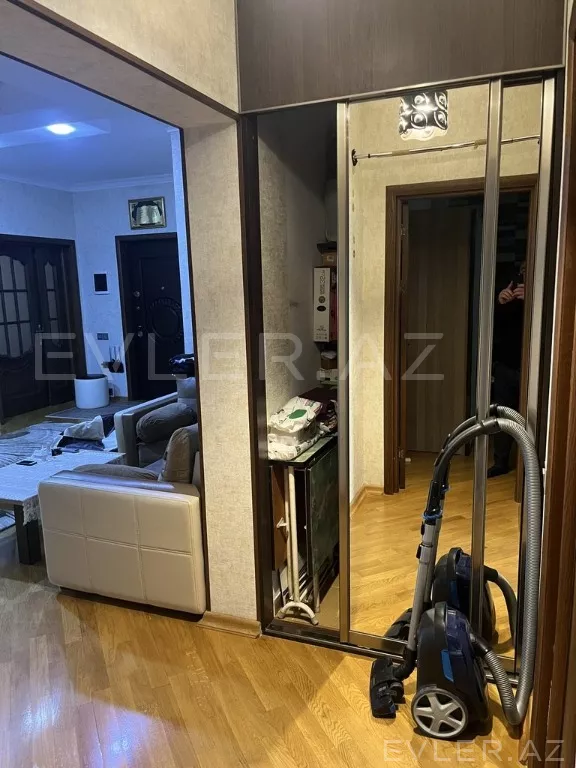 Satılır, yeni tikili