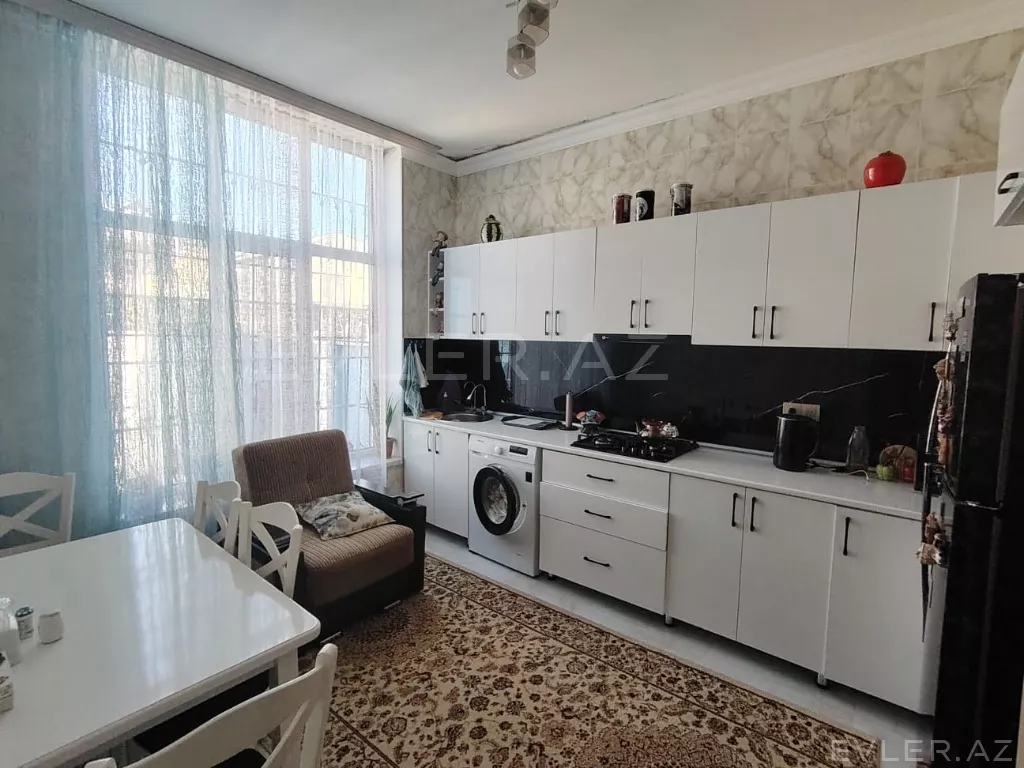 Satılır, həyət evi/villa