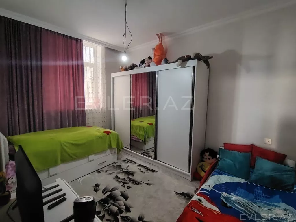 Satılır, həyət evi/villa