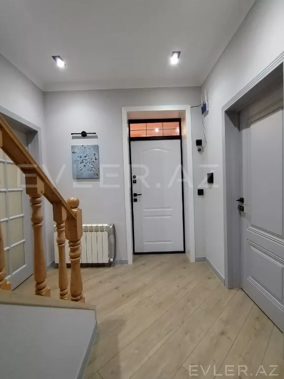 Satılır, həyət evi/villa