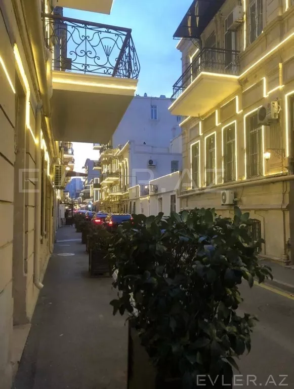 Satılır, yeni tikili