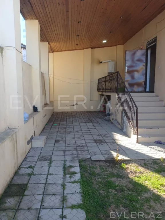 Satılır, həyət evi/villa