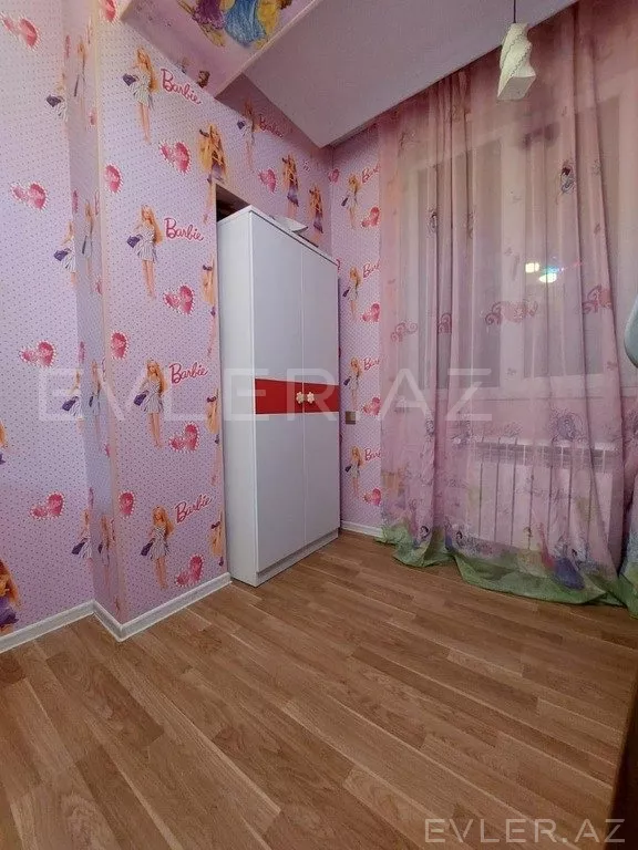 Satılır, yeni tikili
