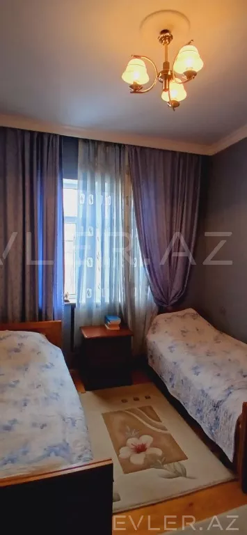 Satılır, həyət evi/villa