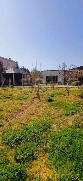 Satılır, həyət evi/villa
