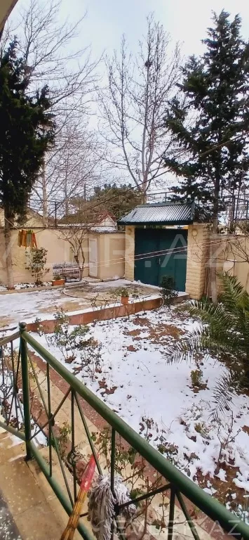 Satılır, həyət evi/villa