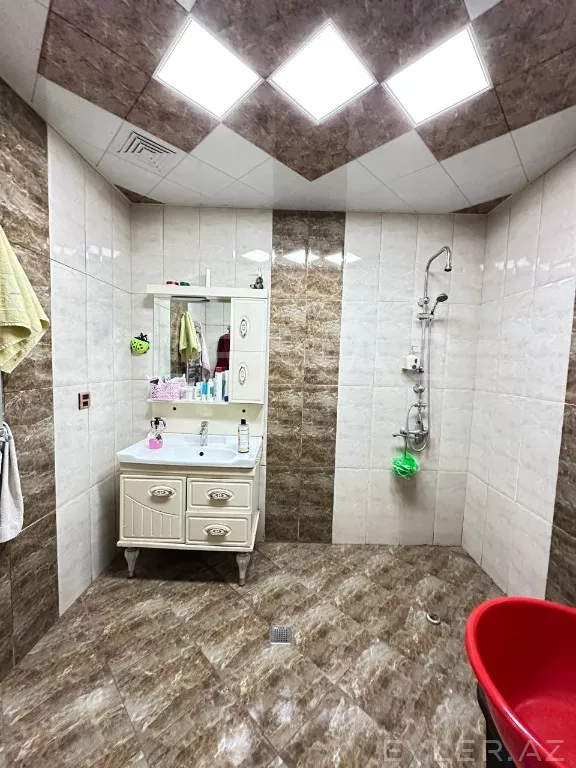 Satılır, yeni tikili