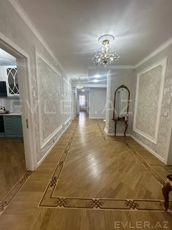 Satılır, yeni tikili