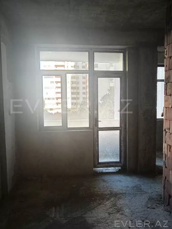 Satılır, yeni tikili