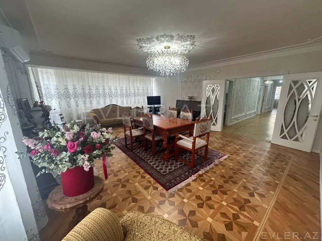 Satılır, yeni tikili